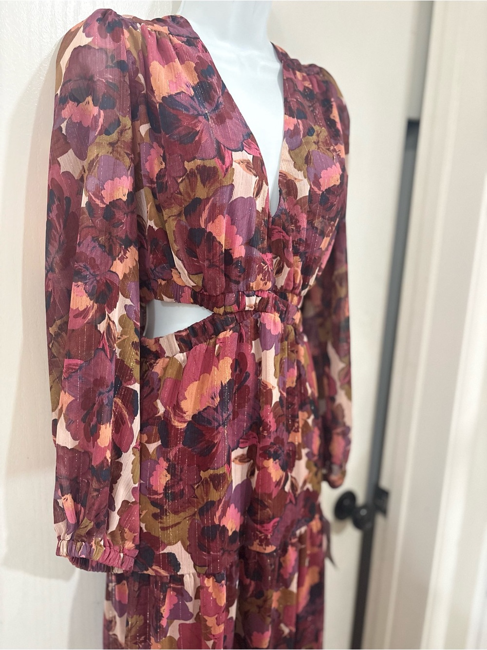 sofia by sofia vergara Burgundy and Pink Floral Maxi Dress - Picture 6 of 8